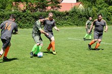 Auf dem Vereinsgelände des FV Mosbach kämpften 17 Teams bei den Nordbadischen Fußballmeisterschaften von Special Olympics Baden-Württemberg um Titel. Fußballer bei den Nordbadischen Fußballmeisterschaften kämpfen um den Ball